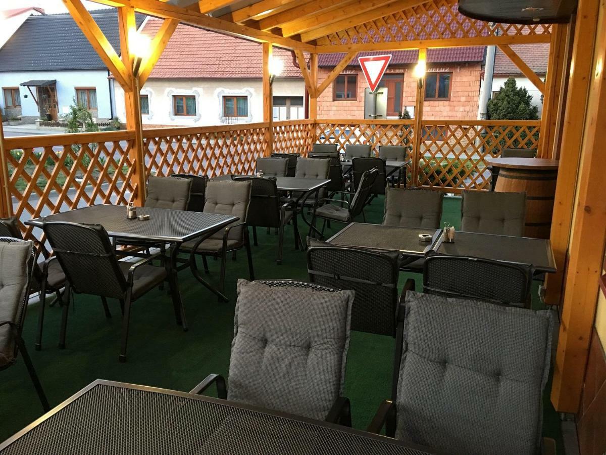 Hotel Rysavy Vémyslice 外观 照片